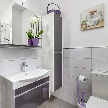Seaside Holiday House Artatore, Losinj - 17102 Holiday home Cunski