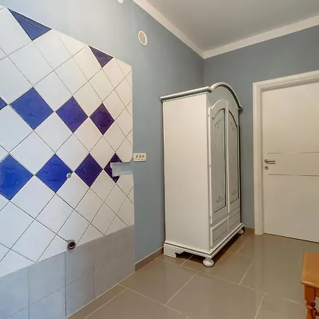 Seaside Holiday House Artatore, Losinj - 17102 Holiday home *